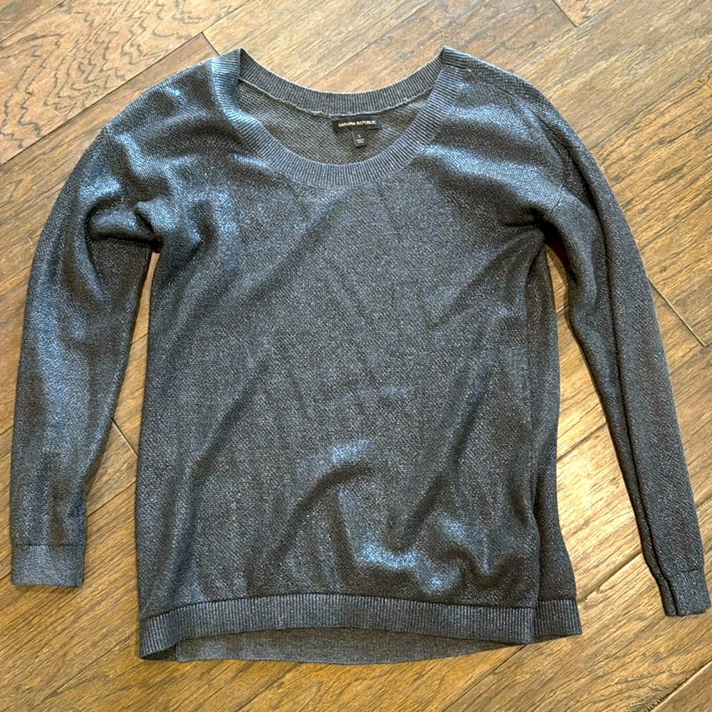 Banana republic blue metallic scoop neck sweater